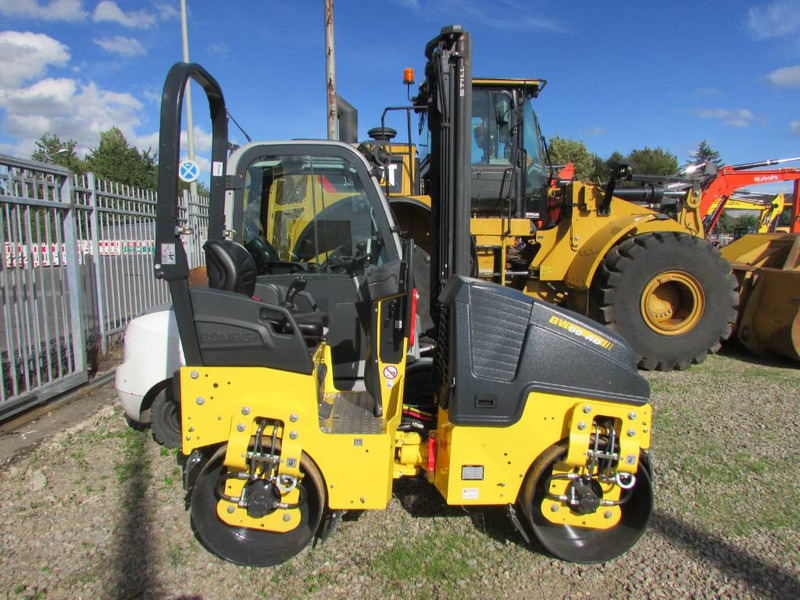 Bomag BW 90 AD-5 Walze / 22.000 EUR - Rodillo: foto 1 Bomag BW 90 AD-5 Walze / 22.000 EUR - Rodillo: foto 1