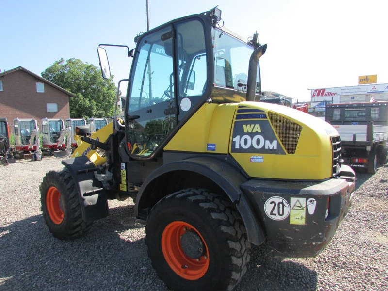 Komatsu WA 100 M-5 Radlader 14.000 EUR - Cargadora de ruedas: foto 4 Komatsu WA 100 M-5 Radlader 14.000 EUR - Cargadora de ruedas: foto 4