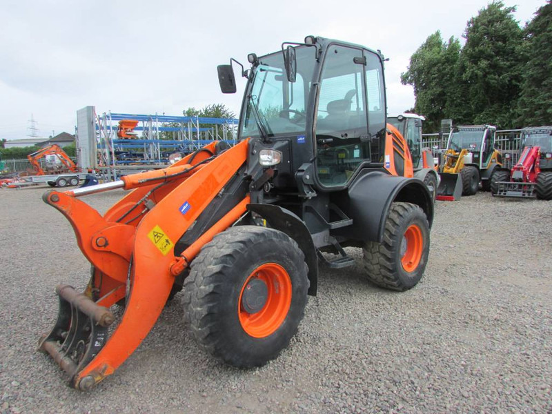 Komatsu WA 100 M-7 Radlader 29.000 EUR - Cargadora de ruedas: foto 2 Komatsu WA 100 M-7 Radlader 29.000 EUR - Cargadora de ruedas: foto 2