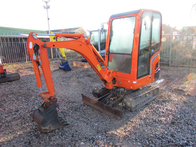 Kubota KX 016-4 Minibagger 15.000 EUR - Miniexcavadora: foto 2 Kubota KX 016-4 Minibagger 15.000 EUR - Miniexcavadora: foto 2