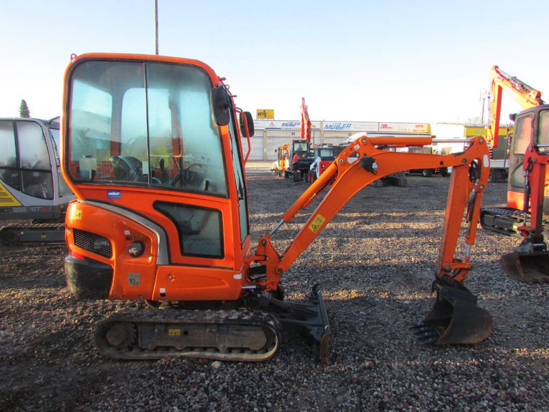 Kubota KX 016-4 Minibagger 15.000 EUR - Miniexcavadora: foto 3 Kubota KX 016-4 Minibagger 15.000 EUR - Miniexcavadora: foto 3