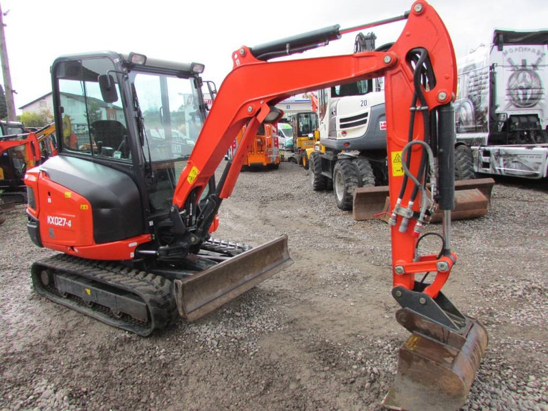 Kubota KX 027-4 HI Minibagger 31.000 EUR - Miniexcavadora: foto 4 Kubota KX 027-4 HI Minibagger 31.000 EUR - Miniexcavadora: foto 4