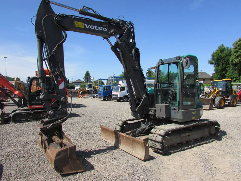 Volvo ECR 88 D Kettenbagger 35.000 EUR - Miniexcavadora: foto 2 Volvo ECR 88 D Kettenbagger 35.000 EUR - Miniexcavadora: foto 2