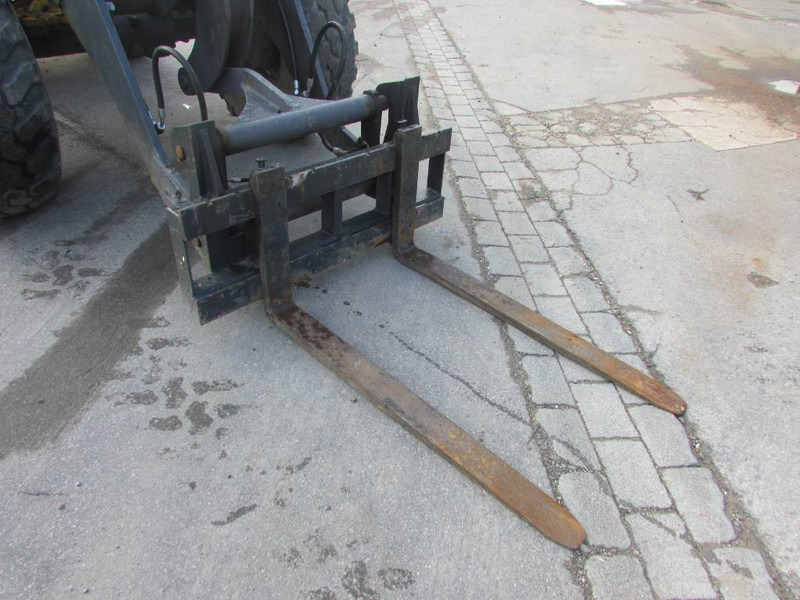 Volvo L 35 B-Z Radlader 18.000 EUR - Cargadora de ruedas: foto 3 Volvo L 35 B-Z Radlader 18.000 EUR - Cargadora de ruedas: foto 3
