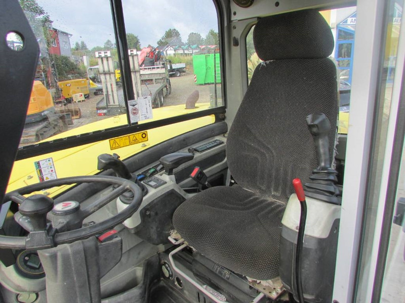 Excavadora de ruedas WACKER NEUSON EW 100 Mobilbagger Klima / AC / 59.500 EUR: foto 11