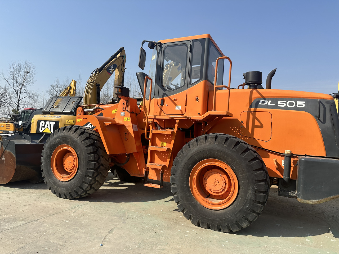 DOOSAN DL505-9C - Cargadora de ruedas: foto 1 DOOSAN DL505-9C - Cargadora de ruedas: foto 1