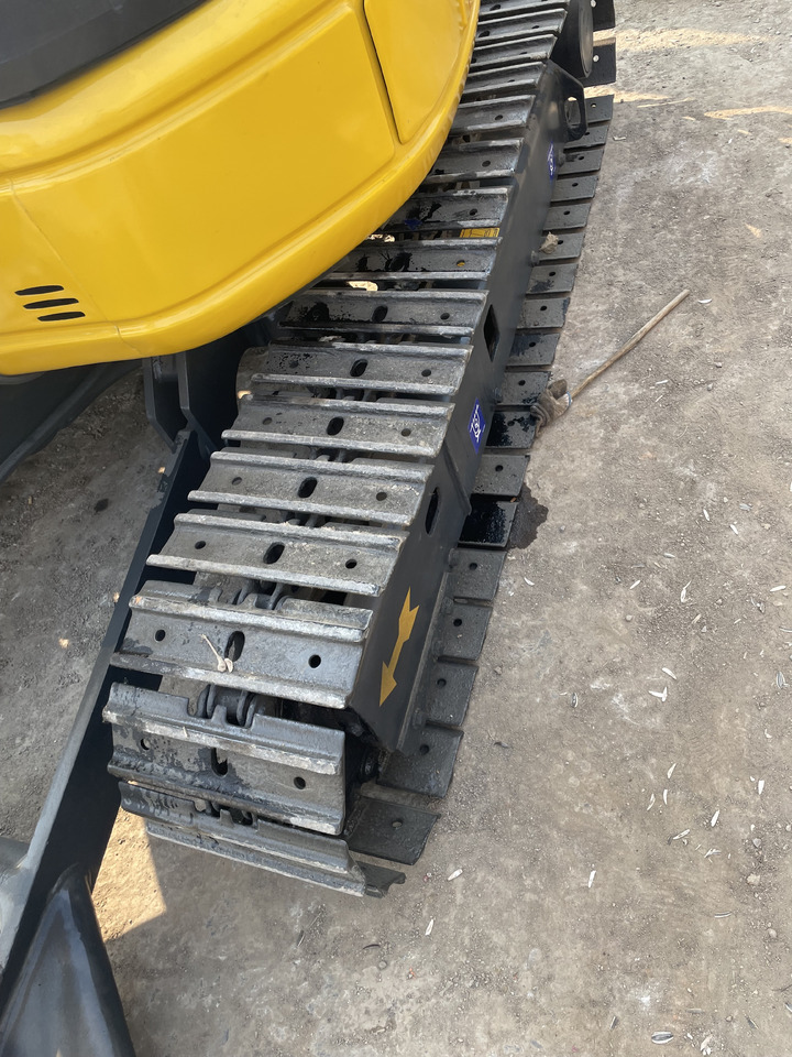 KOMATSU PC 35 MR-3 - Miniexcavadora: foto 5 KOMATSU PC 35 MR-3 - Miniexcavadora: foto 5