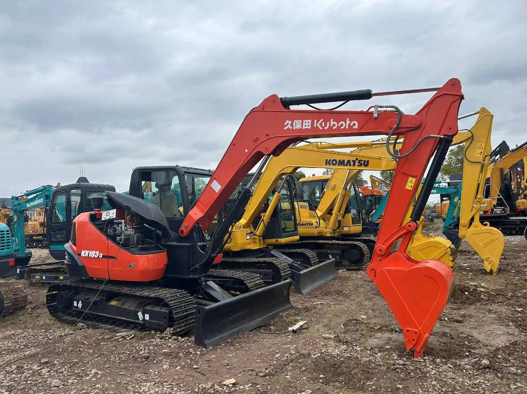 KUBOTA KX 183-3 - Miniexcavadora: foto 2 KUBOTA KX 183-3 - Miniexcavadora: foto 2