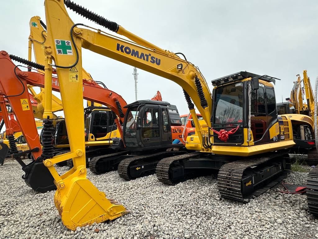 Komatsu PC 130 - Miniexcavadora: foto 1 Komatsu PC 130 - Miniexcavadora: foto 1