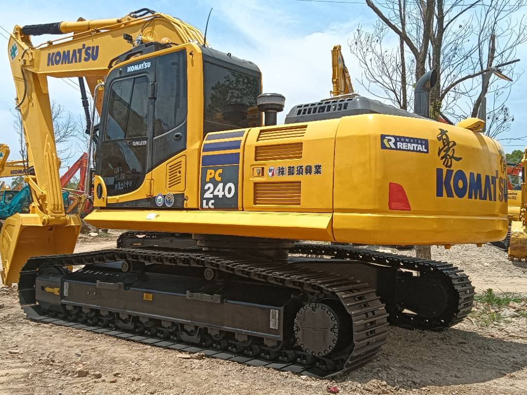 Komatsu PC 240 LC - Excavadora de cadenas: foto 1 Komatsu PC 240 LC - Excavadora de cadenas: foto 1
