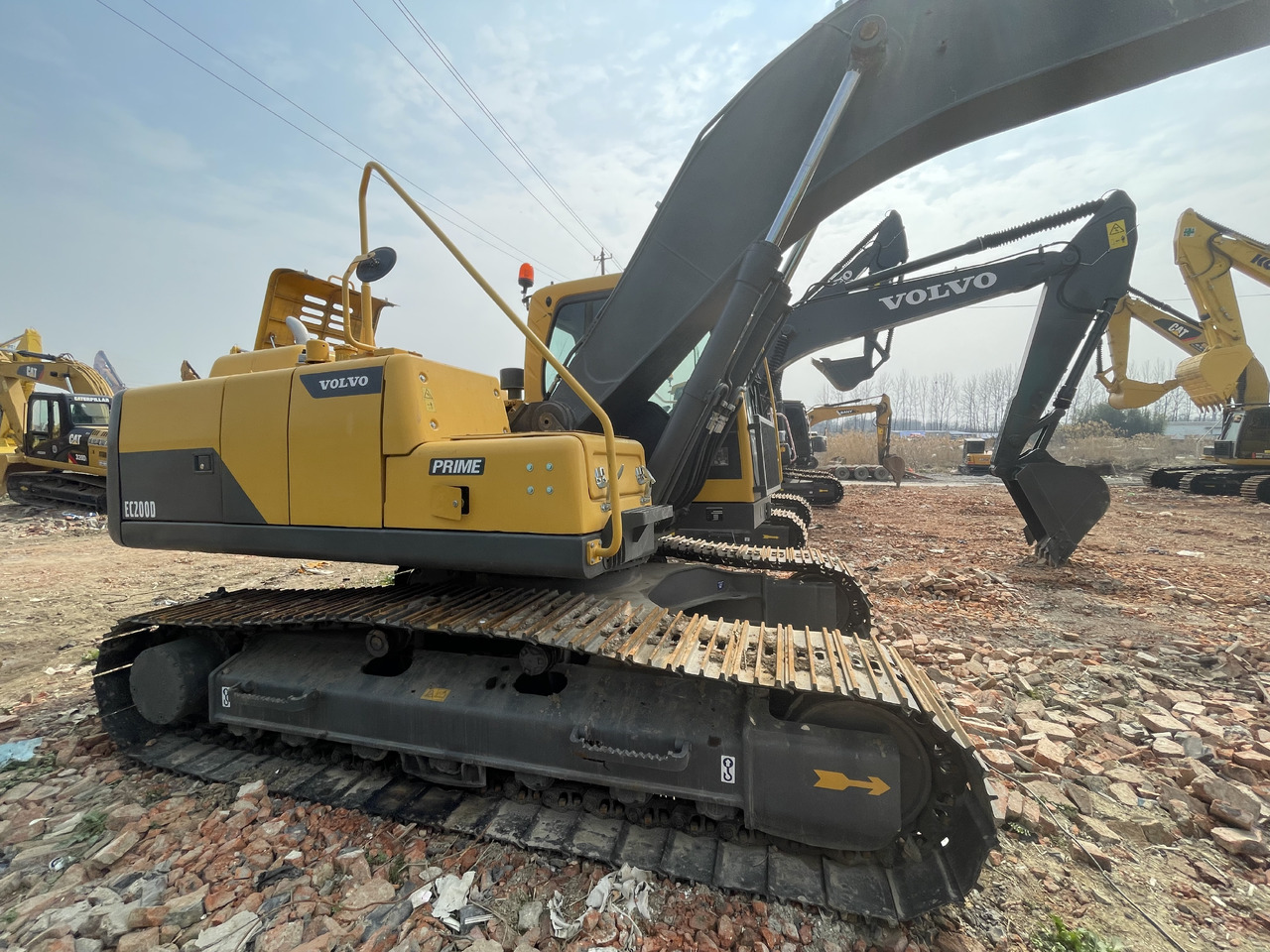 VOLVO EC200D - Excavadora de cadenas: foto 2 VOLVO EC200D - Excavadora de cadenas: foto 2