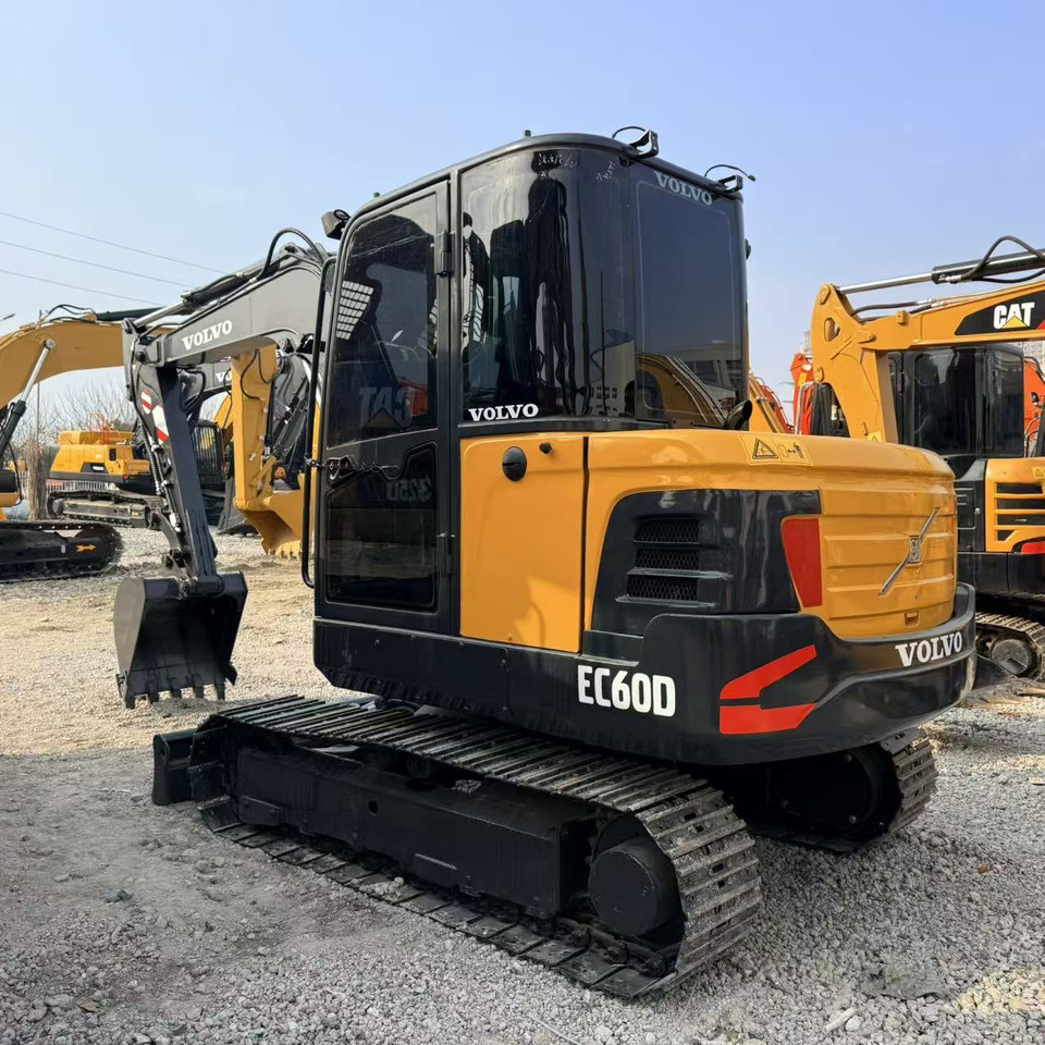 VOLVO EC60D - Excavadora de cadenas: foto 1 VOLVO EC60D - Excavadora de cadenas: foto 1