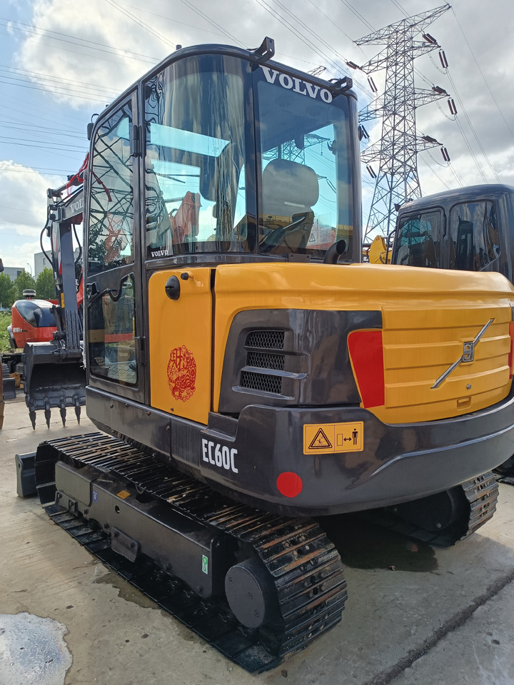 Excavadora de cadenas Volvo EC 60 D: foto 8