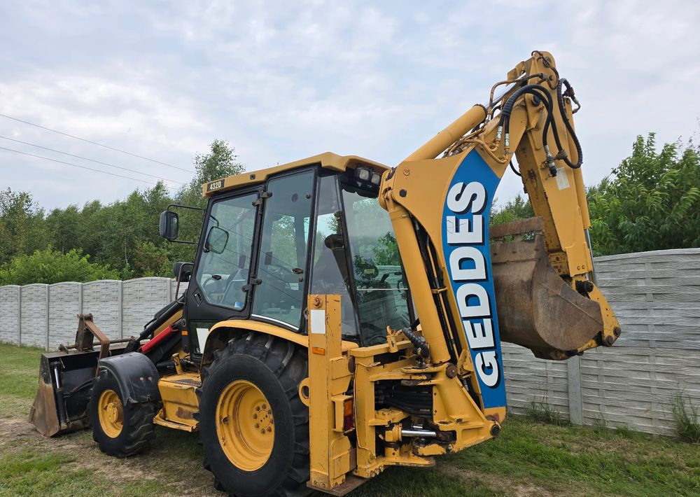 Retroexcavadora Caterpillar: foto 9