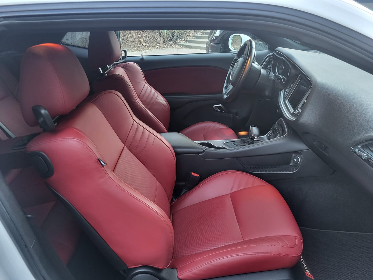 Coupé Dodge Challenger: foto 18 Coupé Dodge Challenger: foto 18