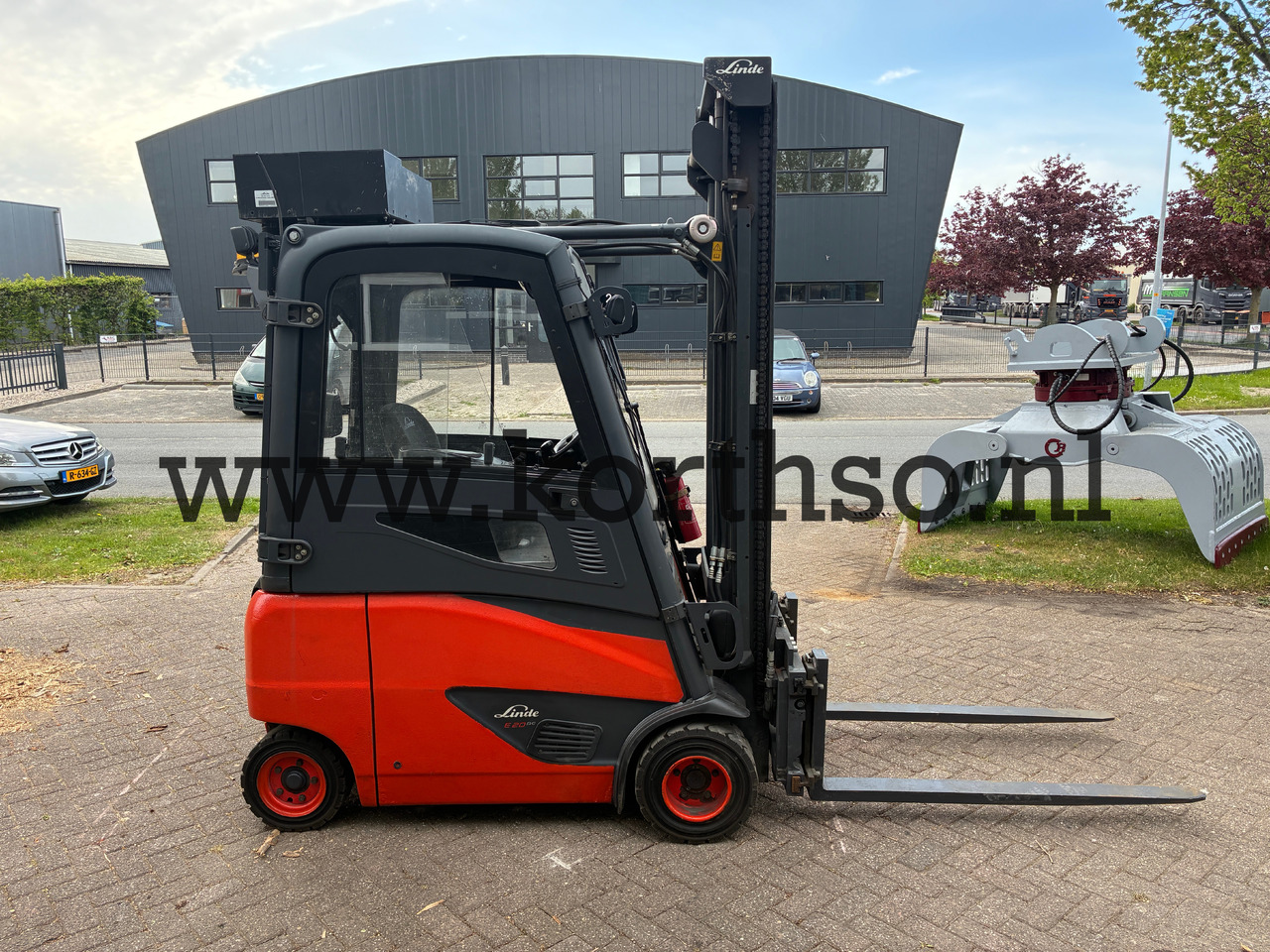 LINDE E 20 EVO - Carretilla elevadora eléctrica: foto 4 LINDE E 20 EVO - Carretilla elevadora eléctrica: foto 4