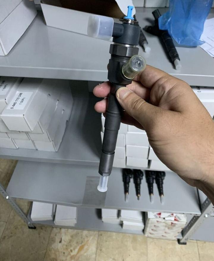 Bosch 2010-2020 0445110327 for Bosch car - Inyector para Coche: foto 1 Bosch 2010-2020 0445110327 for Bosch car - Inyector para Coche: foto 1