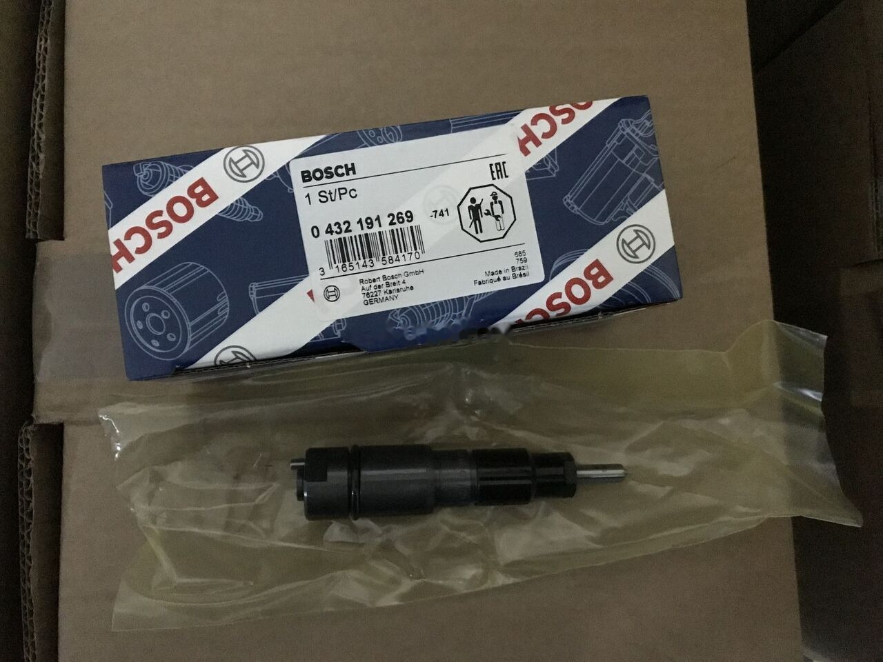 Bosch 2018 0060175121 Mercedes-Benz AXOR-ATEGO-ACTROS MERCEDES - Inyector para Camión: foto 3 Bosch 2018 0060175121 Mercedes-Benz AXOR-ATEGO-ACTROS MERCEDES - Inyector para Camión: foto 3