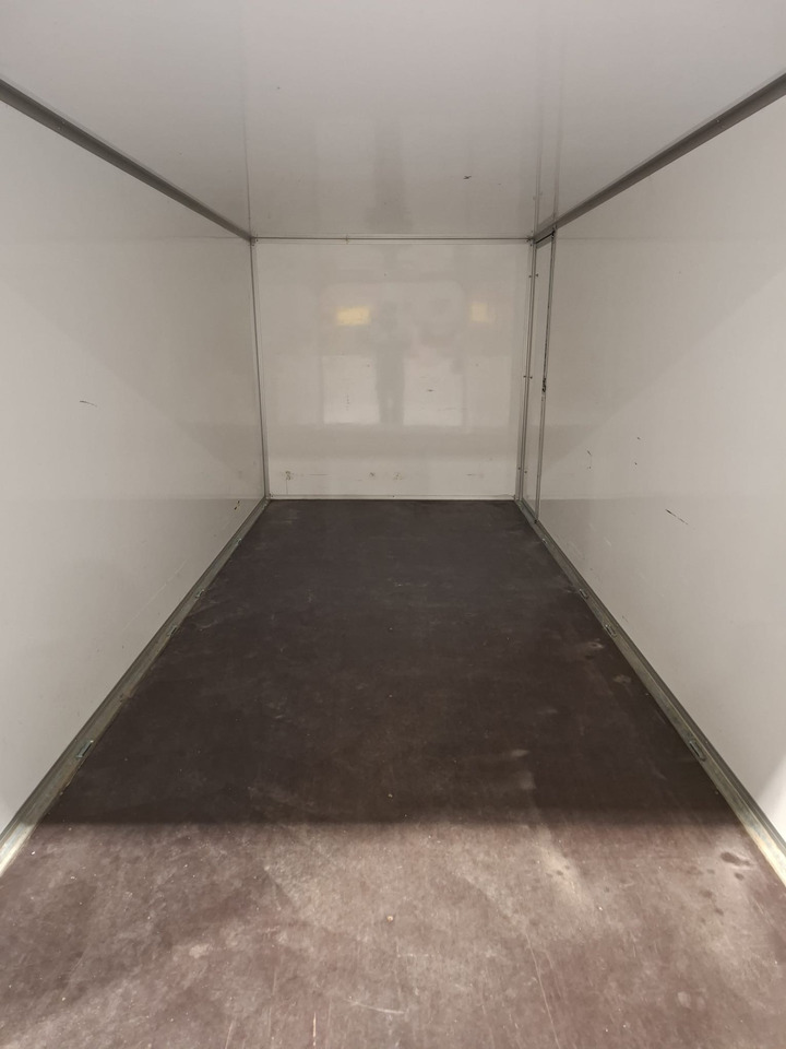 HAPERT Saphire - Remolque caja cerrada: foto 4 HAPERT Saphire - Remolque caja cerrada: foto 4