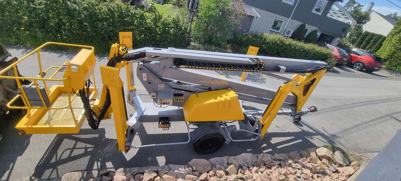 2005 Aerial K17t 18 m LIFT 2005 mod sertifisert - Plataforma elevadora: foto 1 2005 Aerial K17t 18 m LIFT 2005 mod sertifisert - Plataforma elevadora: foto 1