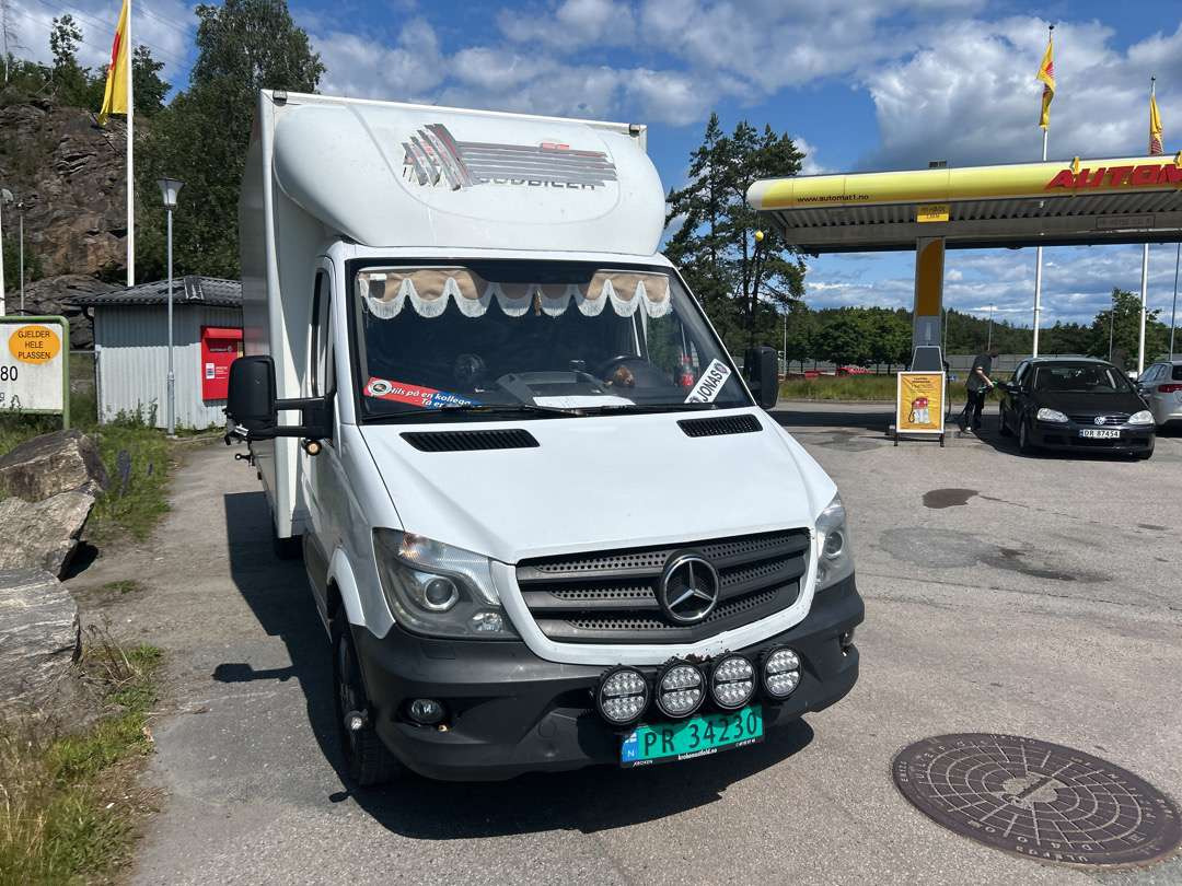 2015 Skapbil Mercedes-Benz EU-godkjent - Furgoneta caja cerrada: foto 2 2015 Skapbil Mercedes-Benz EU-godkjent - Furgoneta caja cerrada: foto 2