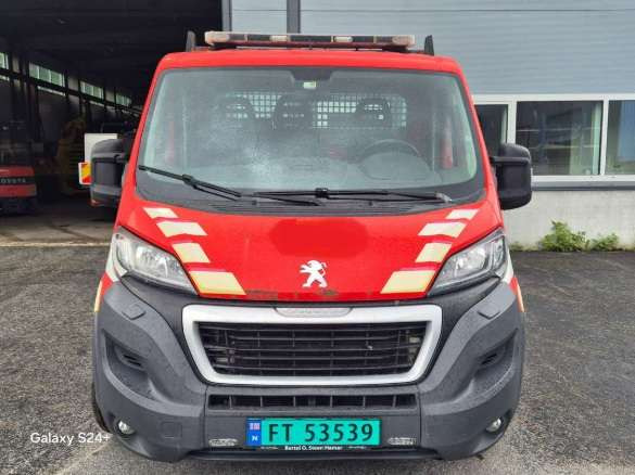2016 Peugeot Boxer (rep.-objekt) - Furgoneta caja abierta: foto 2 2016 Peugeot Boxer (rep.-objekt) - Furgoneta caja abierta: foto 2