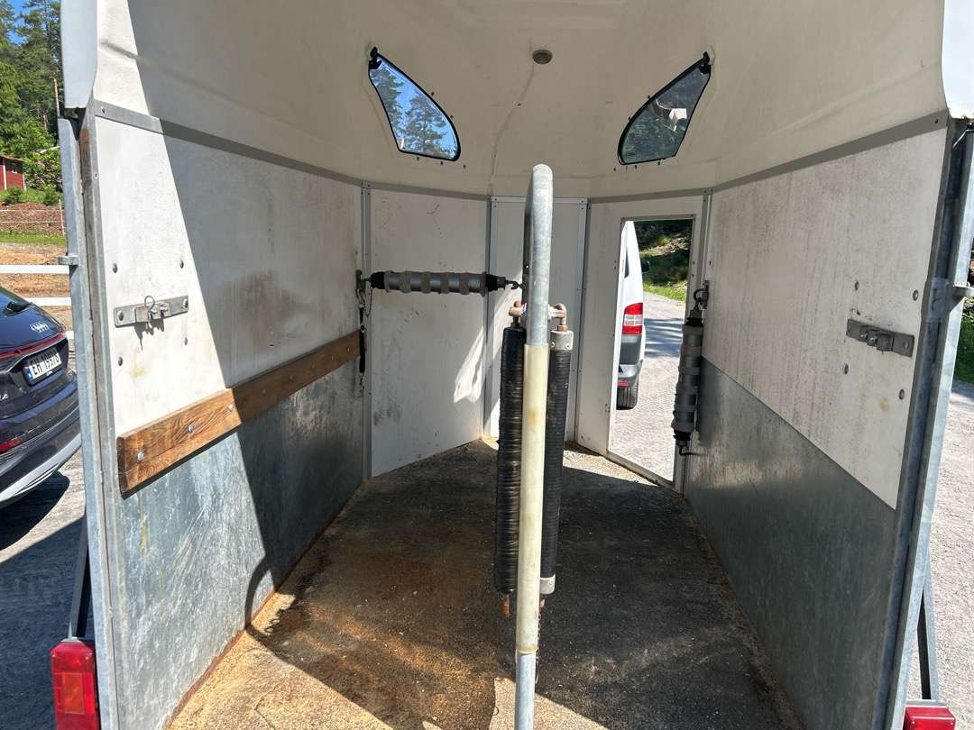 2008 Hestehenger STARLINE DIAMOND - Remolque: foto 5 2008 Hestehenger STARLINE DIAMOND - Remolque: foto 5