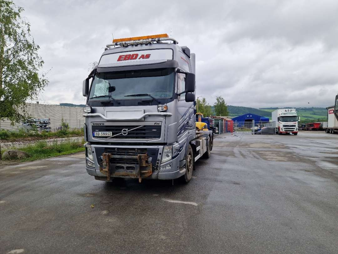 Volvo FH6X2-Krokbil med hydraulisk brøyteutstyr - Camión multibasculante: foto 5 Volvo FH6X2-Krokbil med hydraulisk brøyteutstyr - Camión multibasculante: foto 5