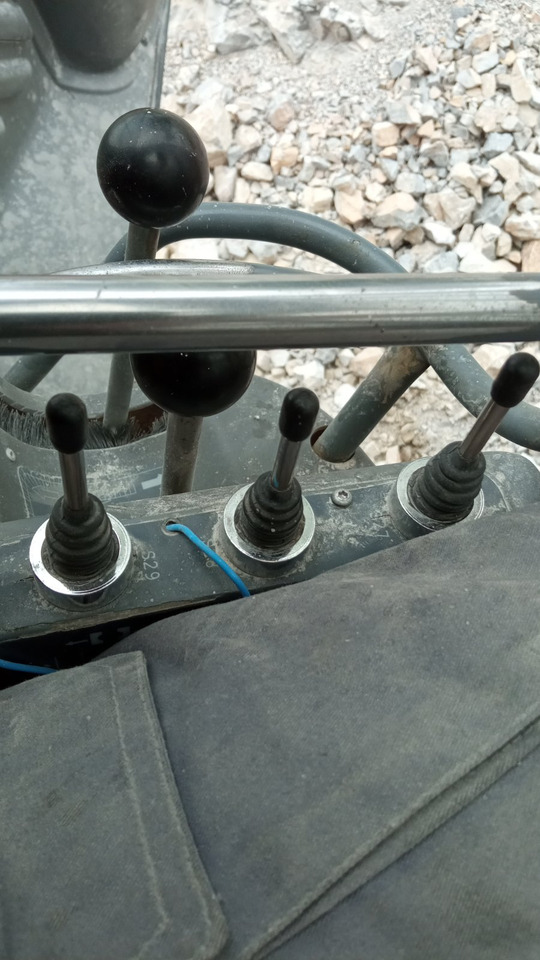 Perforadora SANDVIK Ranger DX780: foto 29