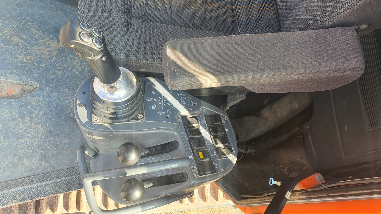 Perforadora TAMROCK Pantera 1100: foto 17 Perforadora TAMROCK Pantera 1100: foto 17