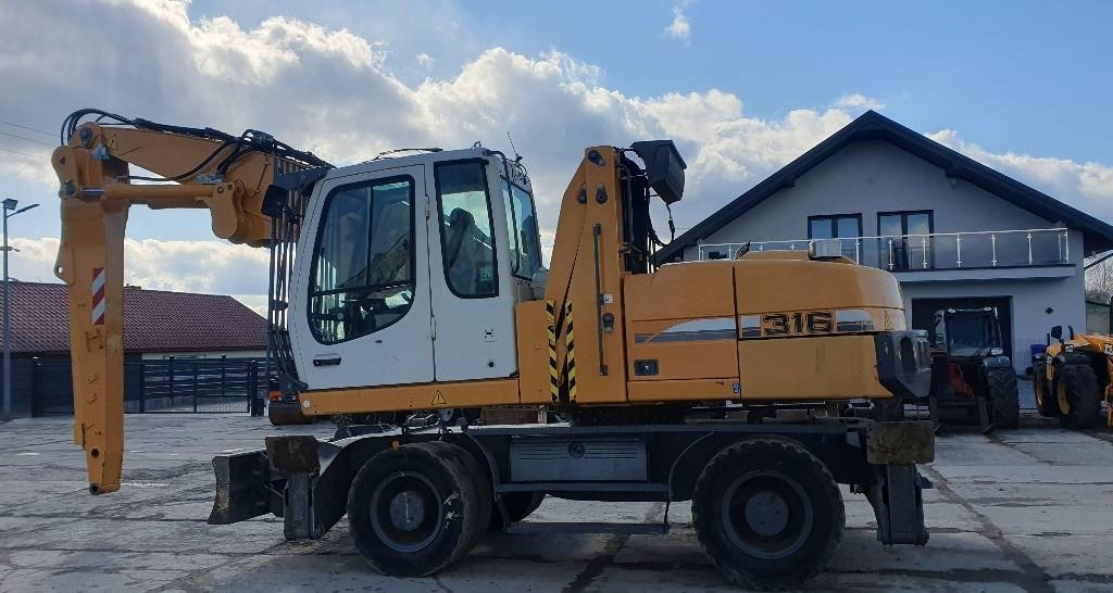 Liebherr A 316 Litronic - Manipulador de materiales: foto 3 Liebherr A 316 Litronic - Manipulador de materiales: foto 3