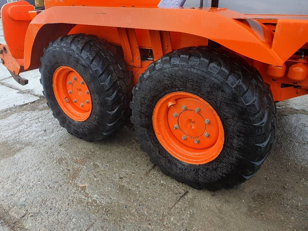 Leasing de New Holland F 106.6 A  New Holland F 106.6 A: foto 7