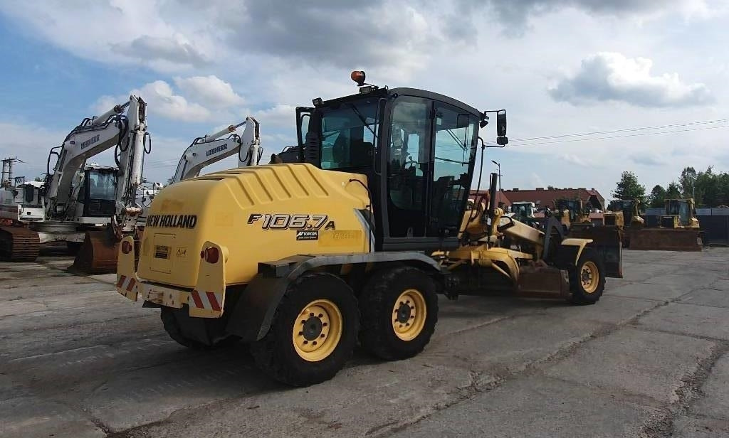 New Holland F 106.7 A - Grader: foto 5 New Holland F 106.7 A - Grader: foto 5