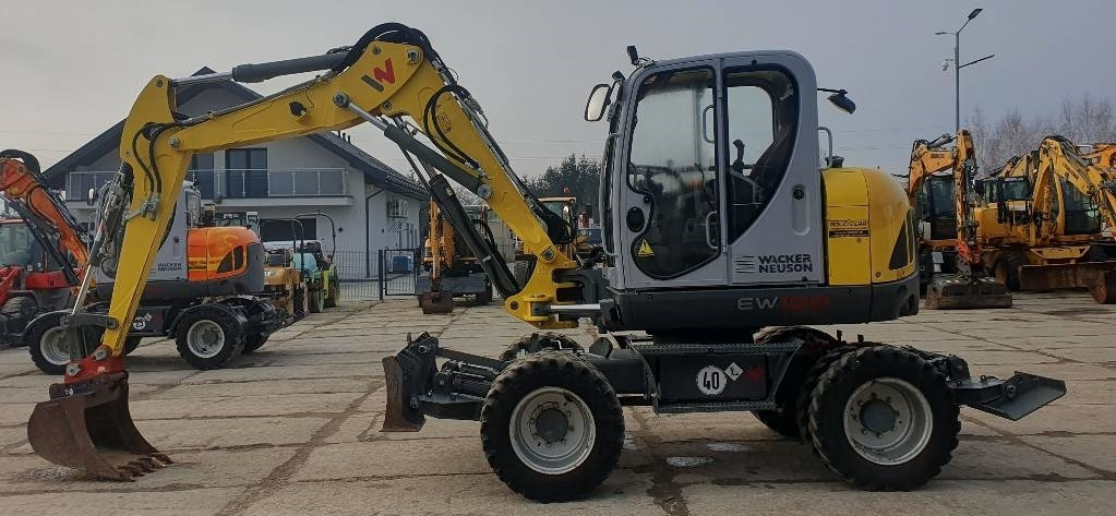 Wacker EW100 - Excavadora de ruedas: foto 2 Wacker EW100 - Excavadora de ruedas: foto 2
