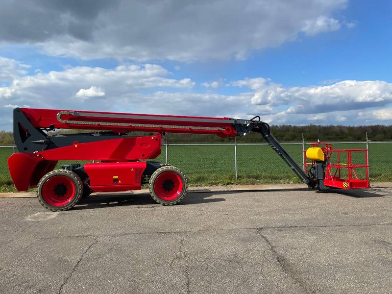 MAGNI BT24RT BT 24 RT 4x4x4 454kg! 24m! - Plataforma telescopica: foto 1 MAGNI BT24RT BT 24 RT 4x4x4 454kg! 24m! - Plataforma telescopica: foto 1