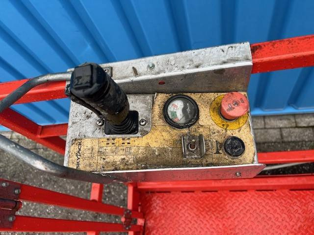 Plataforma de mástil vertical Skyjack SJ 12: foto 10