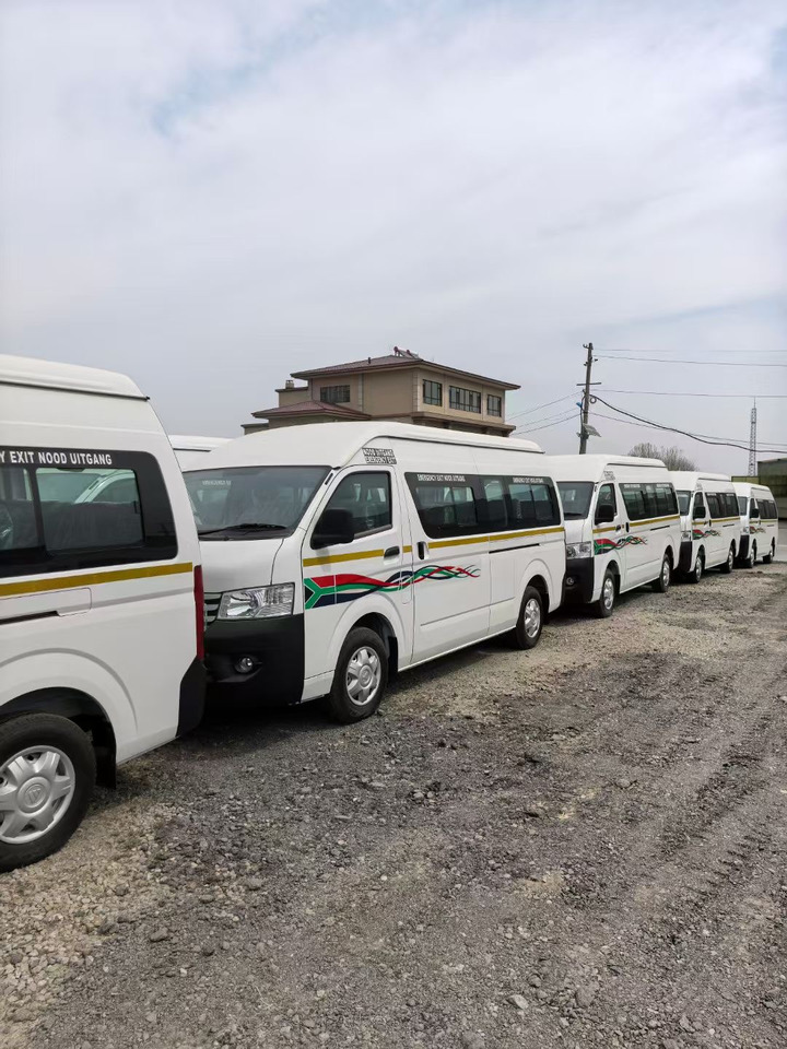 AUMAN - Minibús, Furgoneta de pasajeros: foto 1 AUMAN - Minibús, Furgoneta de pasajeros: foto 1