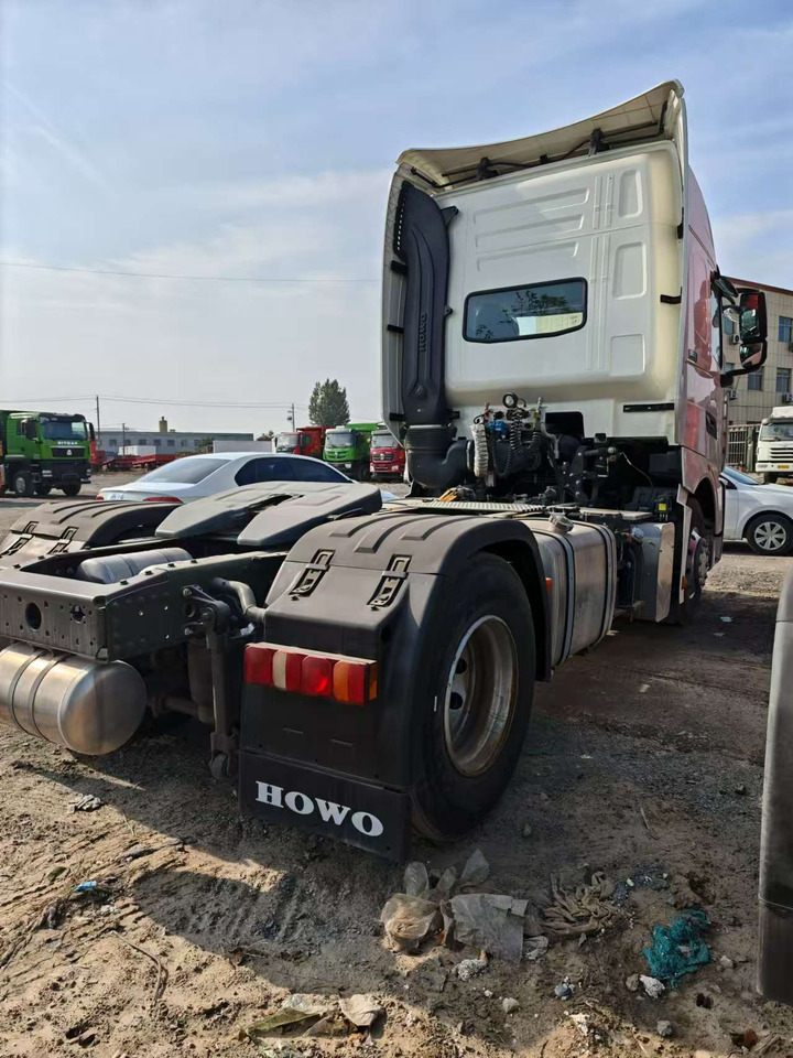 HOWO Tractor - Cabeza tractora: foto 4 HOWO Tractor - Cabeza tractora: foto 4