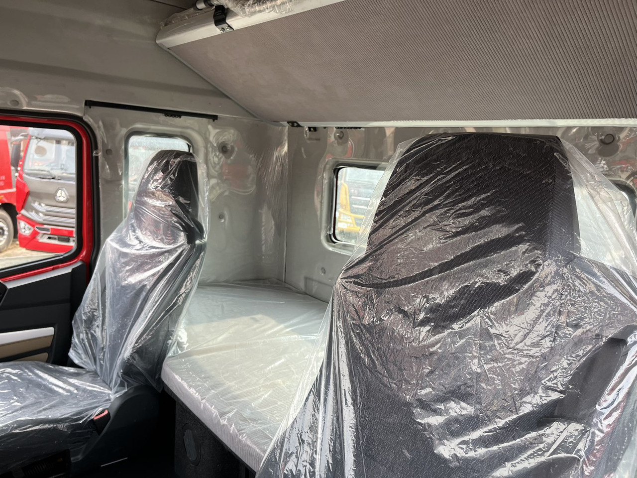 Cabeza tractora nuevo SINOTRUCK HAOHAN: foto 10