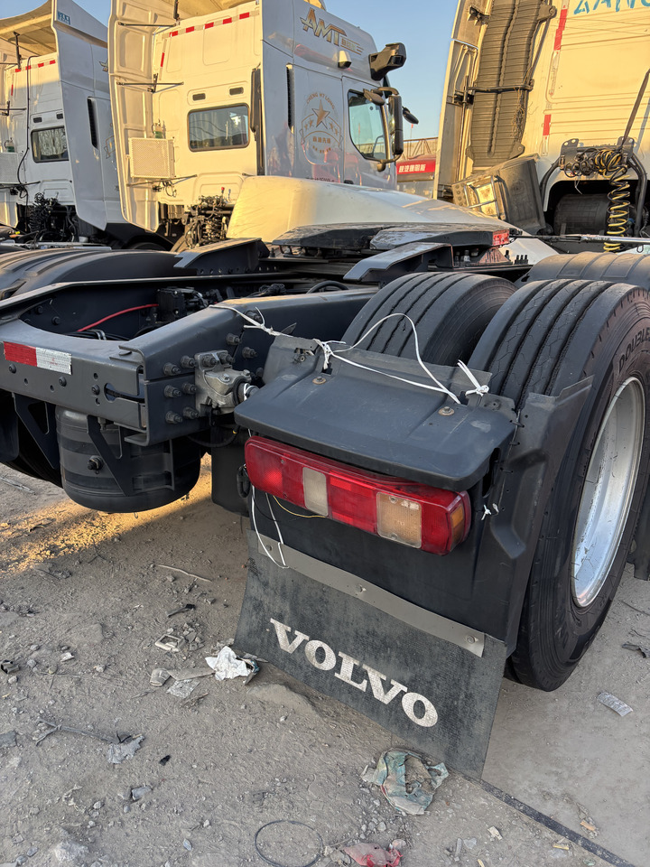 VOLVO - Cabeza tractora: foto 4 VOLVO - Cabeza tractora: foto 4