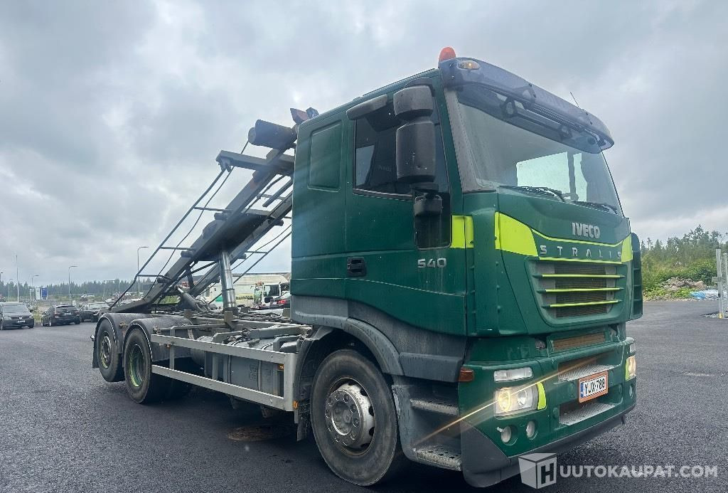 Iveco Stralis 260S54 6x2, 2006, 379 000 km, Pirkkala - Camión: foto 2 Iveco Stralis 260S54 6x2, 2006, 379 000 km, Pirkkala - Camión: foto 2