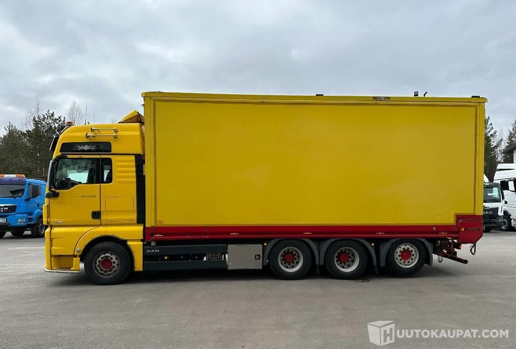 MAN TGX 35.580 8x4-4 moottoriremontti tehty 12/2022, 2017, 865 000 km, Lempäälä - Camión: foto 2 MAN TGX 35.580 8x4-4 moottoriremontti tehty 12/2022, 2017, 865 000 km, Lempäälä - Camión: foto 2