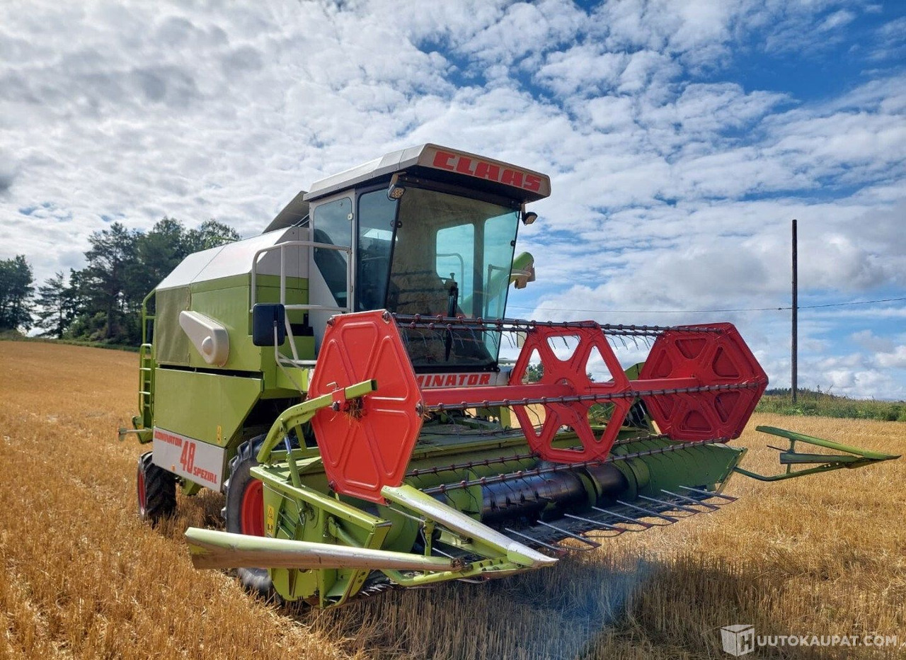 Claas Dominator 48 spezial vm.97, Viitasaari - Cosechadora de granos: foto 3 Claas Dominator 48 spezial vm.97, Viitasaari - Cosechadora de granos: foto 3