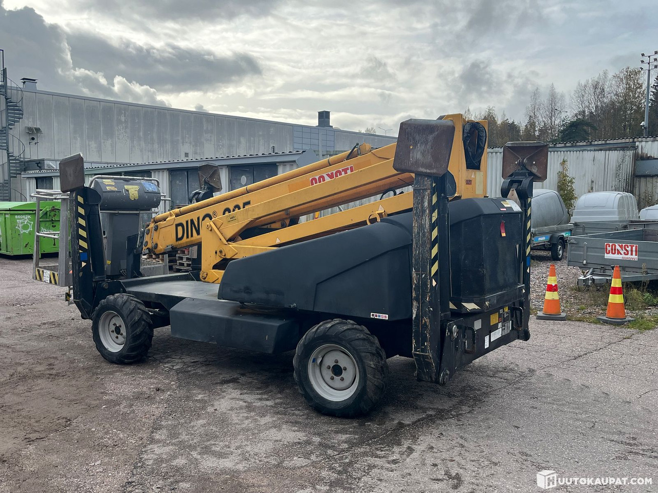 Dino 205RXT, Kuukulkija henkilönostin, Kymppi voimassa vuoteen 2029, Korjattavaksi, 2005, Vantaa - Plataforma elevadora remolcable: foto 3 Dino 205RXT, Kuukulkija henkilönostin, Kymppi voimassa vuoteen 2029, Korjattavaksi, 2005, Vantaa - Plataforma elevadora remolcable: foto 3