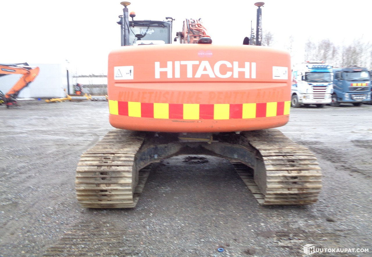 Hitachi ZX 225, 2011, Loimaa - Excavadora de cadenas: foto 3 Hitachi ZX 225, 2011, Loimaa - Excavadora de cadenas: foto 3