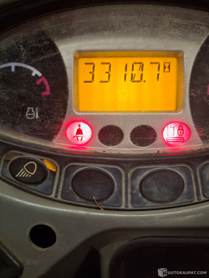 Kaivinkone Bobcat E17, vuosimalli 2015, tunnit 3310 h, Nurmijärvi - Miniexcavadora: foto 5 Kaivinkone Bobcat E17, vuosimalli 2015, tunnit 3310 h, Nurmijärvi - Miniexcavadora: foto 5