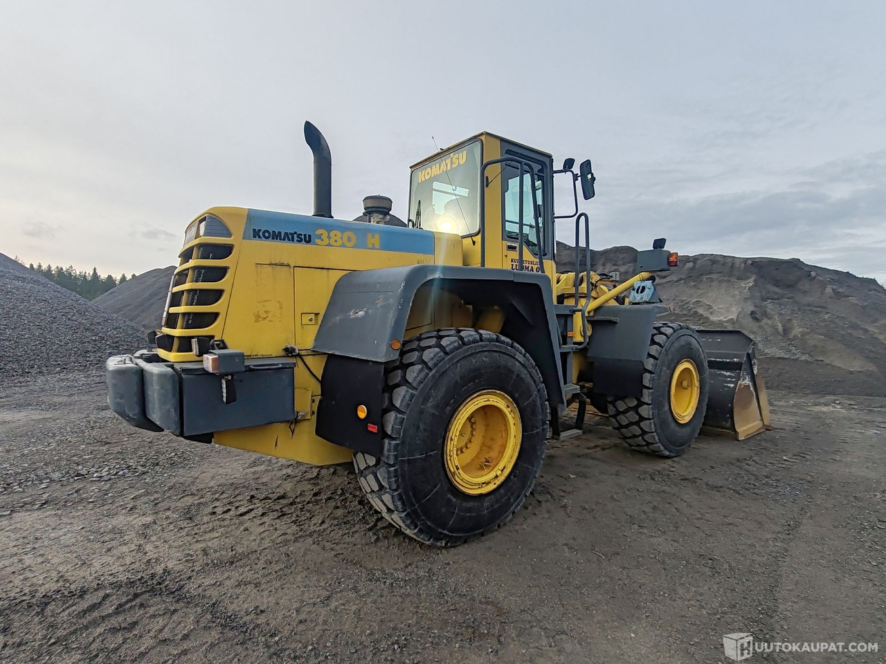 Cargadora de ruedas Komatsu WA380-3H pyöräkuormaaja, 1995, Alajärvi: foto 14 Cargadora de ruedas Komatsu WA380-3H pyöräkuormaaja, 1995, Alajärvi: foto 14