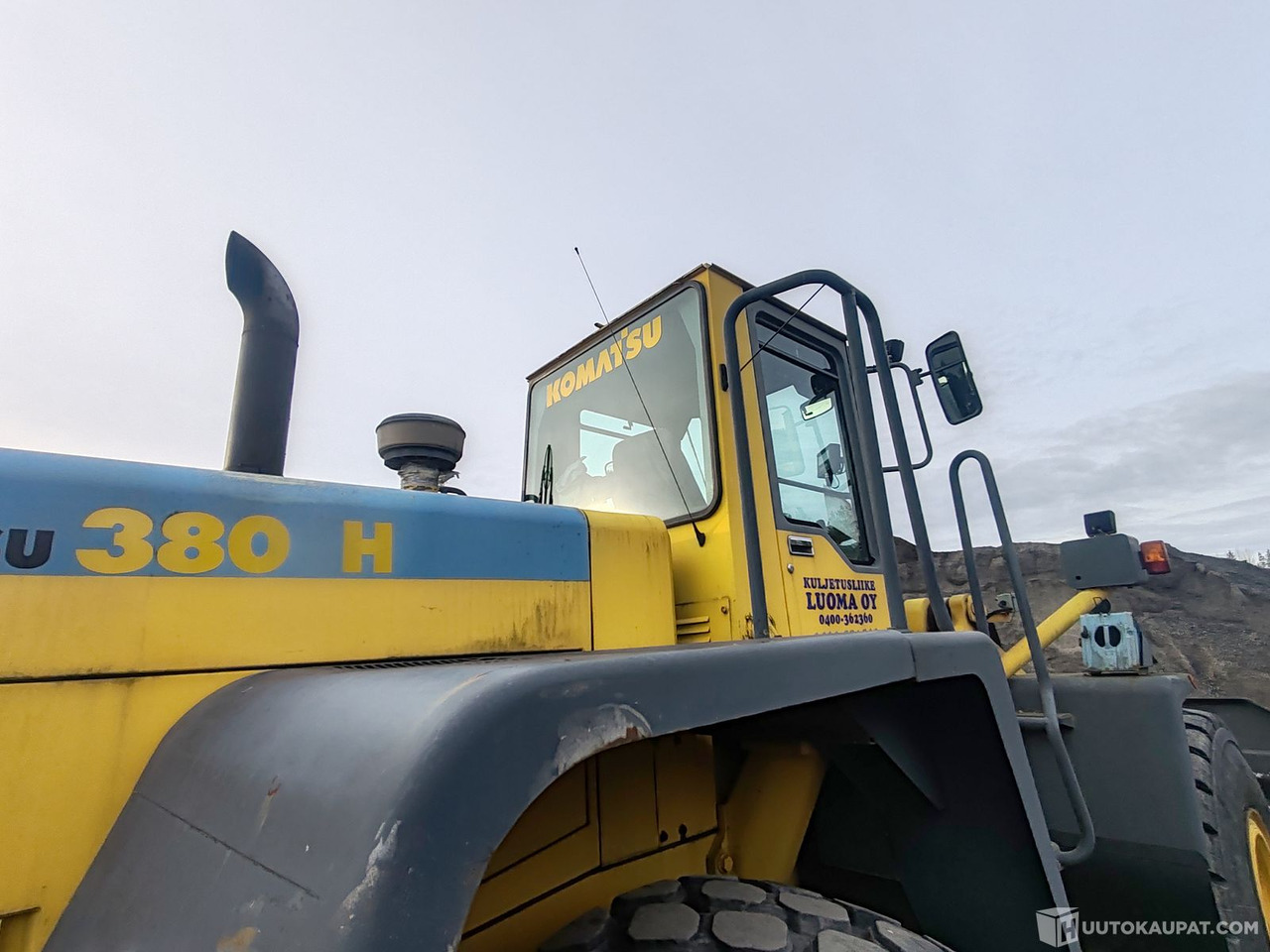 Cargadora de ruedas Komatsu WA380-3H pyöräkuormaaja, 1995, Alajärvi: foto 16 Cargadora de ruedas Komatsu WA380-3H pyöräkuormaaja, 1995, Alajärvi: foto 16