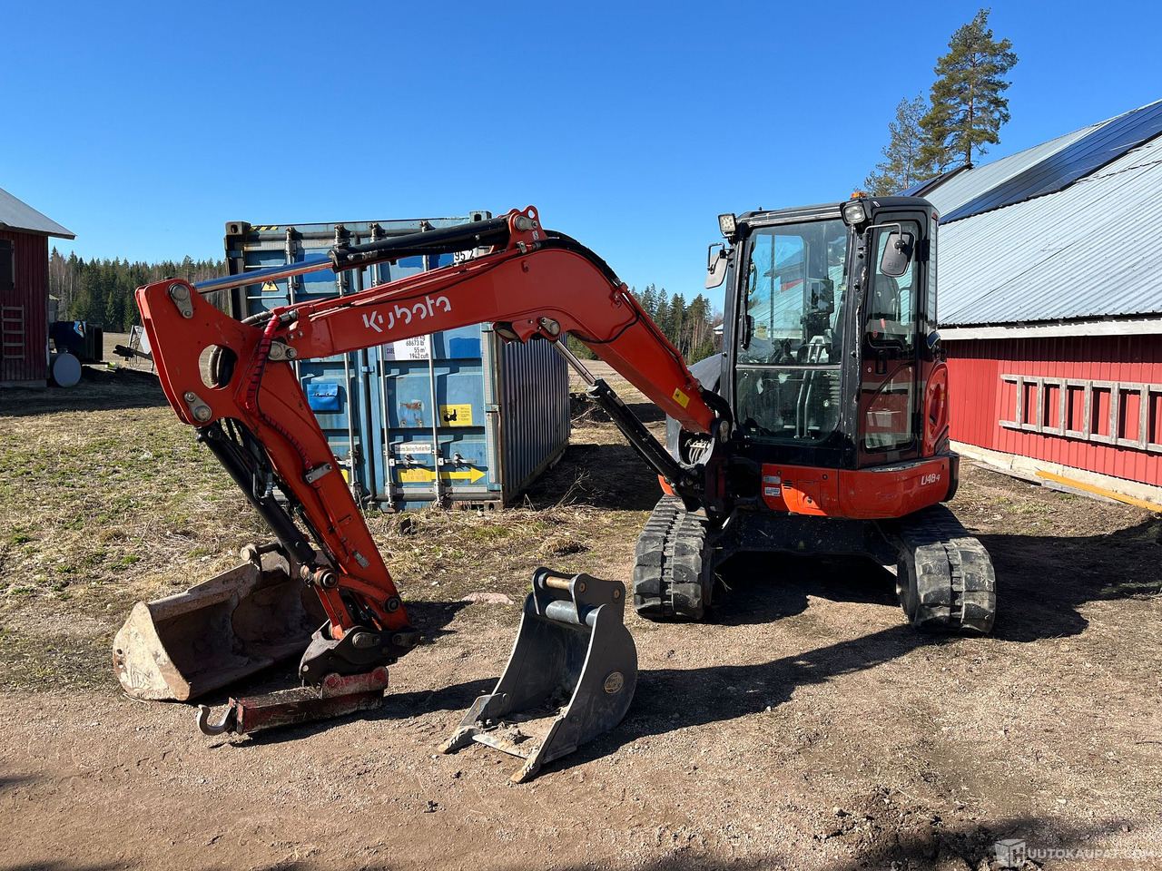 Kubota 48-4, kaivinkone kahdella kauhalla, 2015, Kouvola - Miniexcavadora: foto 5 Kubota 48-4, kaivinkone kahdella kauhalla, 2015, Kouvola - Miniexcavadora: foto 5