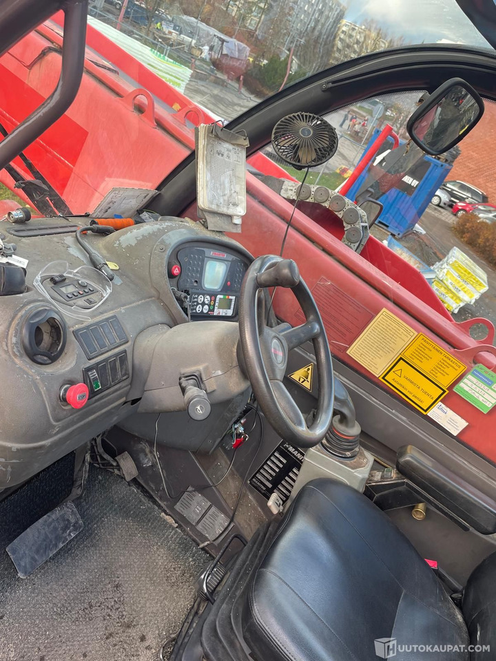 Kurottaja Manitou MRT 2540, 2007, Tampere, Tampere - Manipulador telescópico: foto 4 Kurottaja Manitou MRT 2540, 2007, Tampere, Tampere - Manipulador telescópico: foto 4